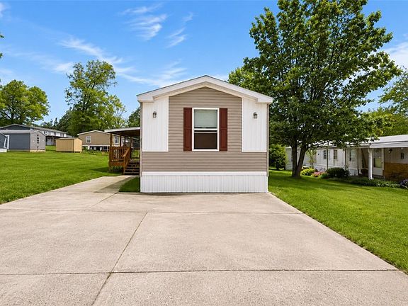 4th image of 211 N Boyd Dr