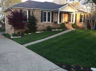 1218 Nightingale Ln, Goshen, KY 40026