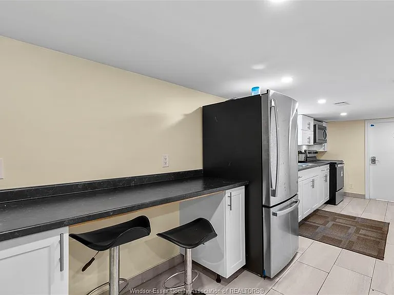 609 Saint Joseph St #3 — Photo 32