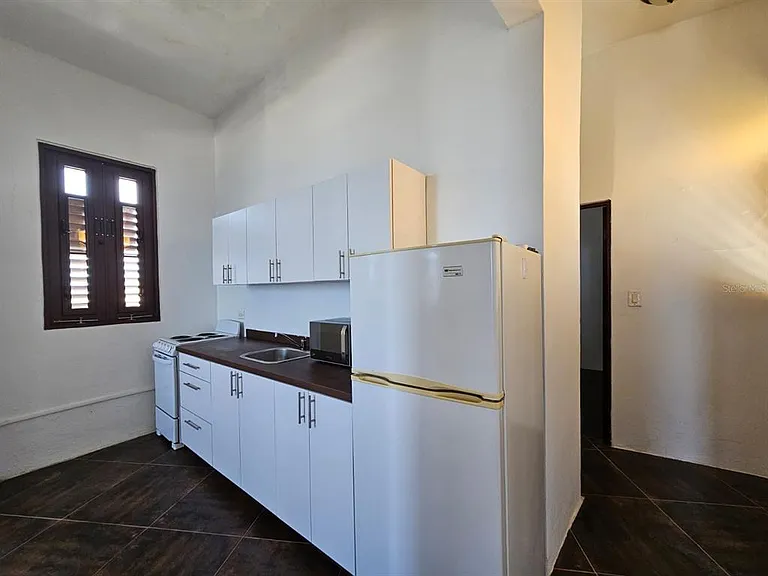 306 Norzagaray #3A — Photo 12