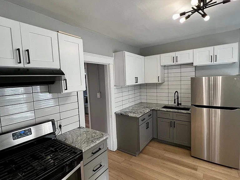 2089 Robin St #3 — Photo 3