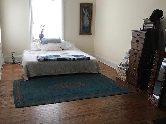 Large Bedroom
