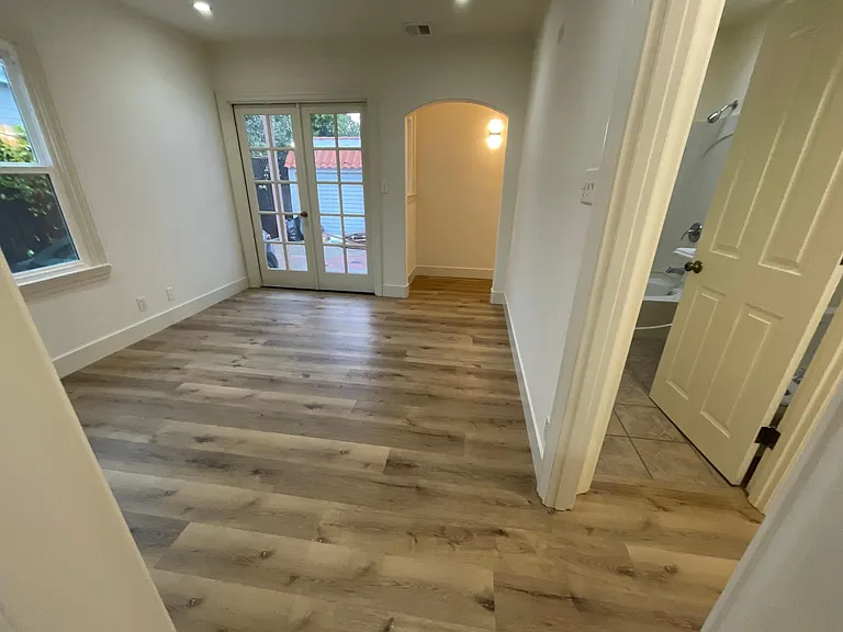 236 N Myers St — Photo 20