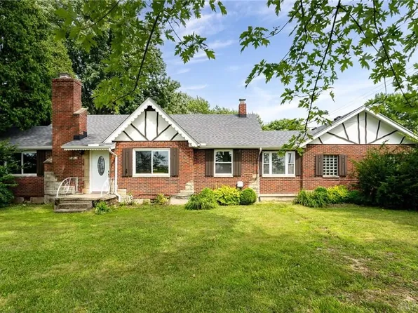9182 Peters Pike, Vandalia, OH 45377
