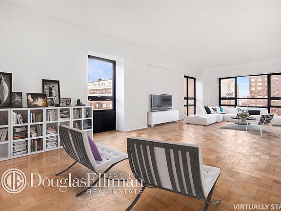 4th image of 415-423 E 54th St #14-A