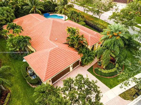 350 Mallard Rd, Fort Lauderdale, FL 33327