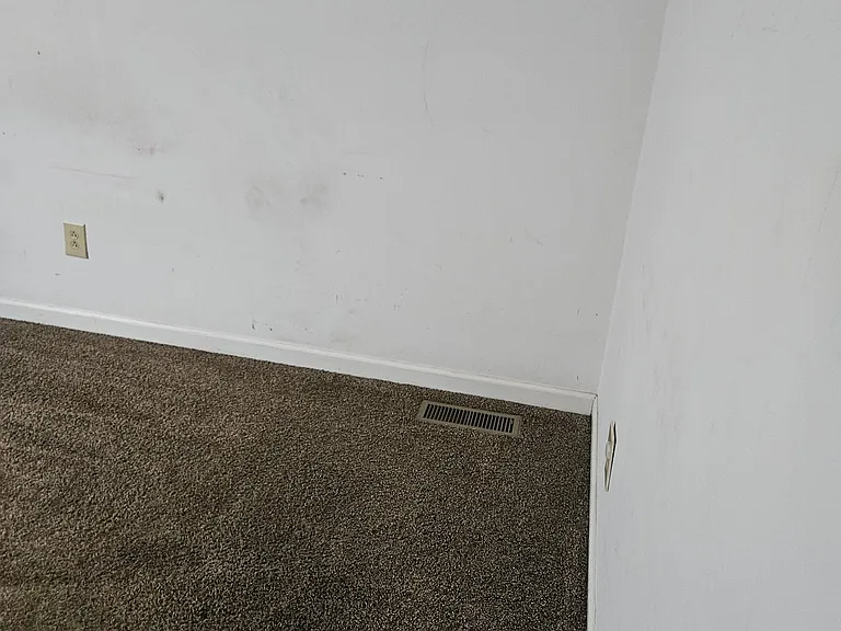 2302 Raleigh Ct #2 — Photo 19