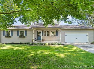 9669 68th St SE, Alto, MI