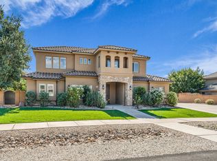 210 E Sky View Ln, Washington, UT 84780