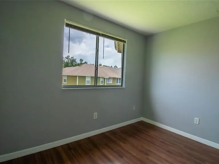 410 Australian Way — Photo 15