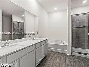 209 SE 26th Terrace Cpe — Photo 11