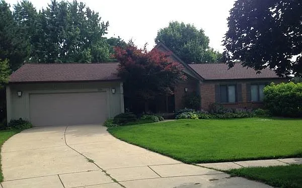 2280 Chaucer Ct photo 1