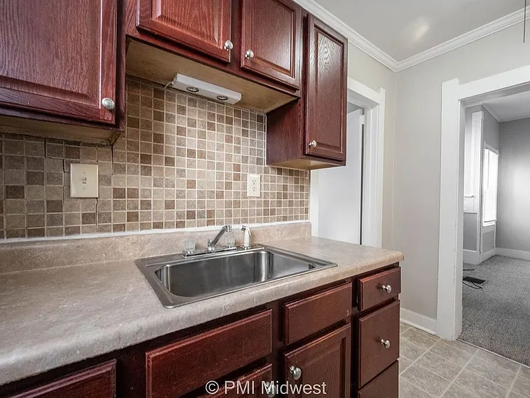 298 N Water St — Photo 14