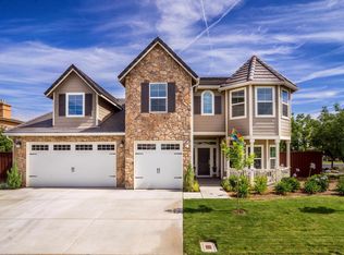 10718 E Mendocino Bay, Clovis, CA