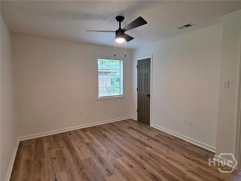 205 Whitehall Ave — Photo 18