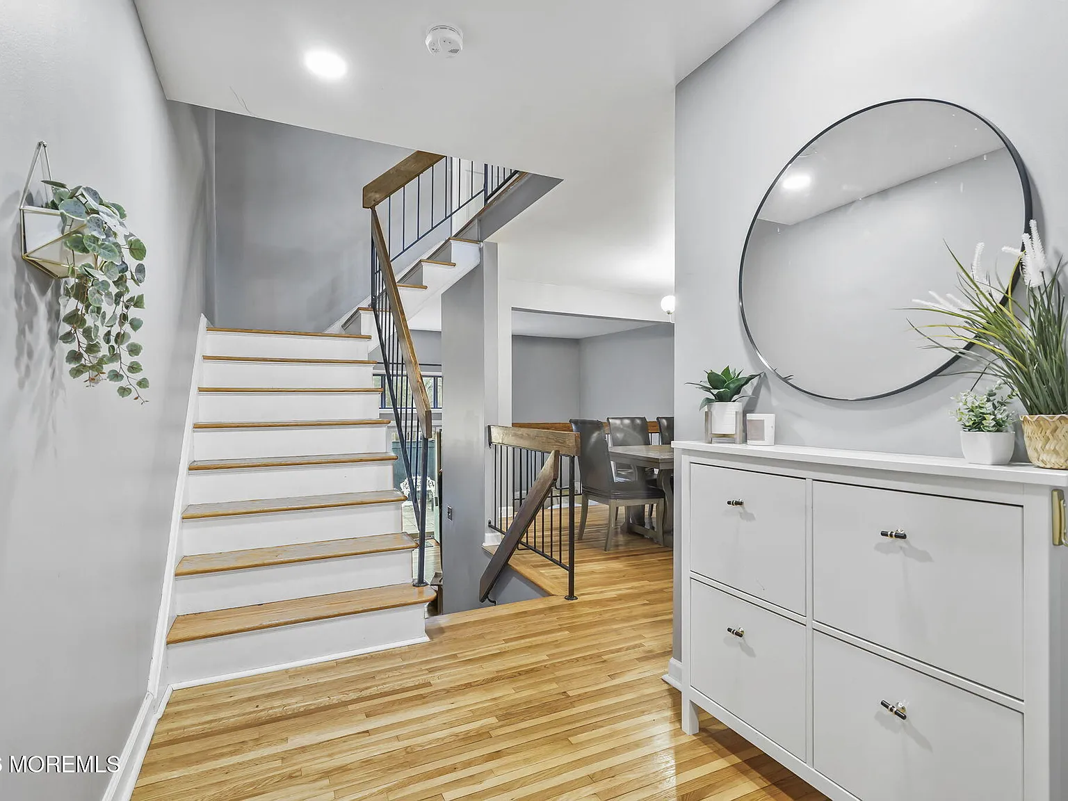 3 bed, 2.5 bath, 1420 sqft, $3,200 — Photo 4