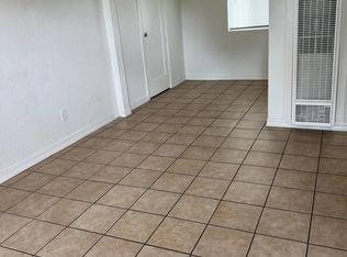 3525 Josephine St, Lynwood, CA 90262