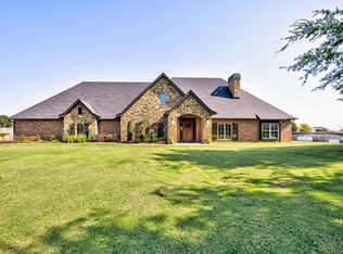 16 Wilderness Rd, Enid, OK 73703