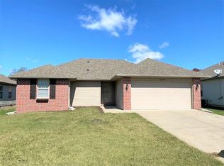 2649 E Loren St, Springfield, MO 65804