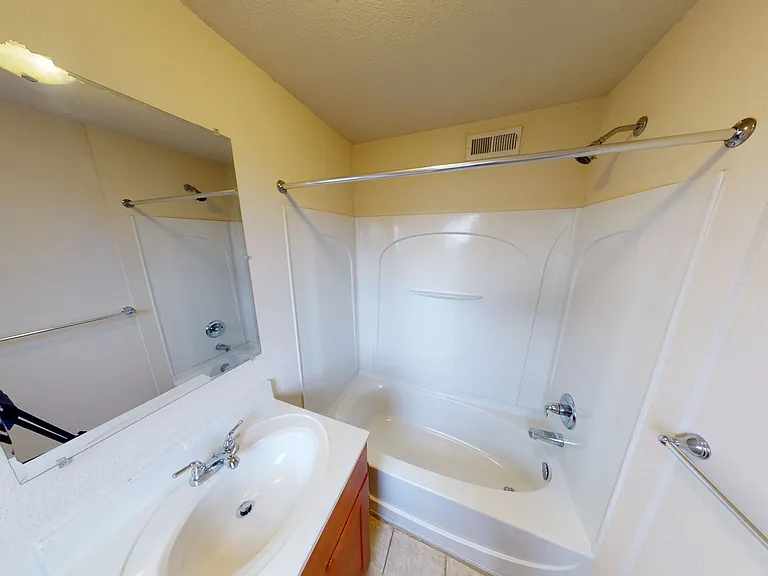 4412 Grove Ave — Photo 9