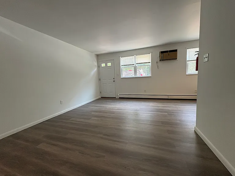 199 Ambler St #2 — Photo 8