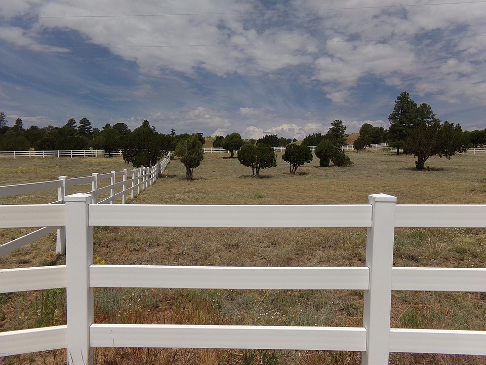 1st image of 7071 White Gate Way