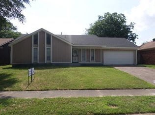 3827 Ross Rd, Memphis, TN 38115