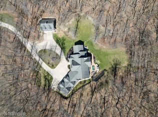 3027 S Hill Rd, Milford, MI 48381