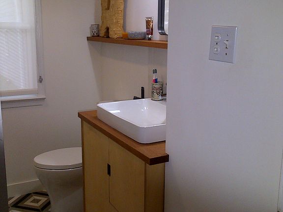 1st floor bathroom