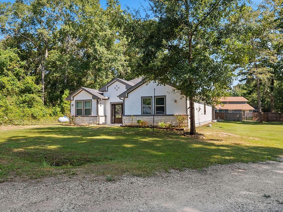 1st image of 25445 Vine Cir