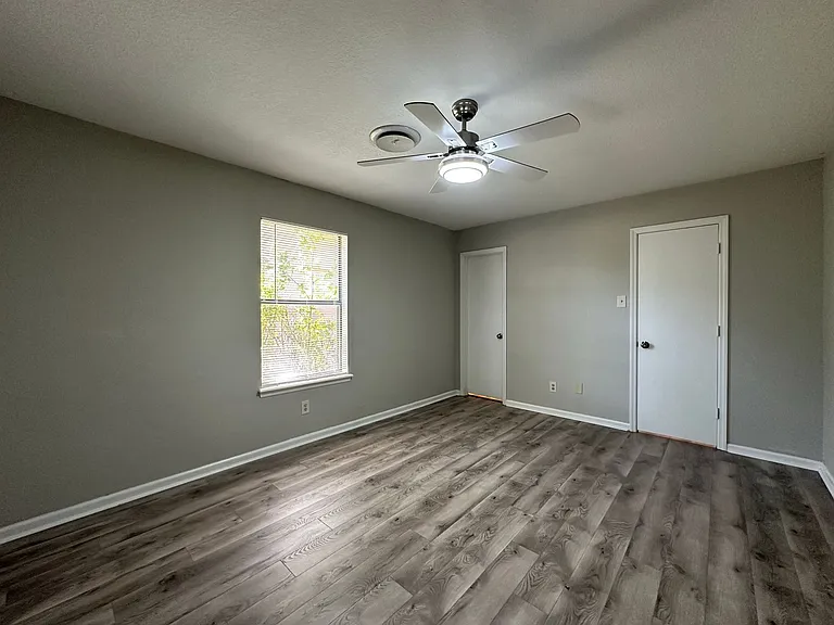 5809 Enid St — Photo 21
