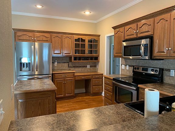 3rd image of 4807 Kelsey Ct