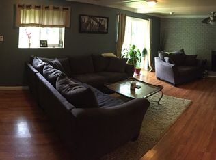 6458 Herbmoor Dr, Troy, MI 48098