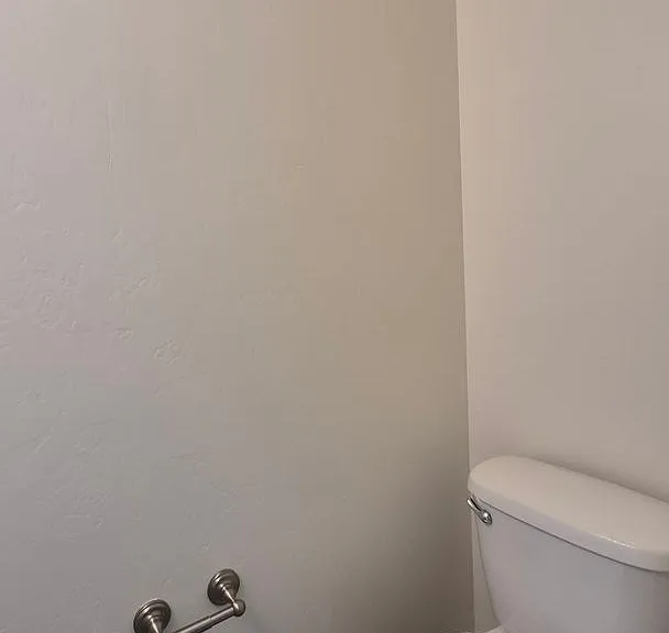 1000 E Bluffview Dr #32 — Photo 6