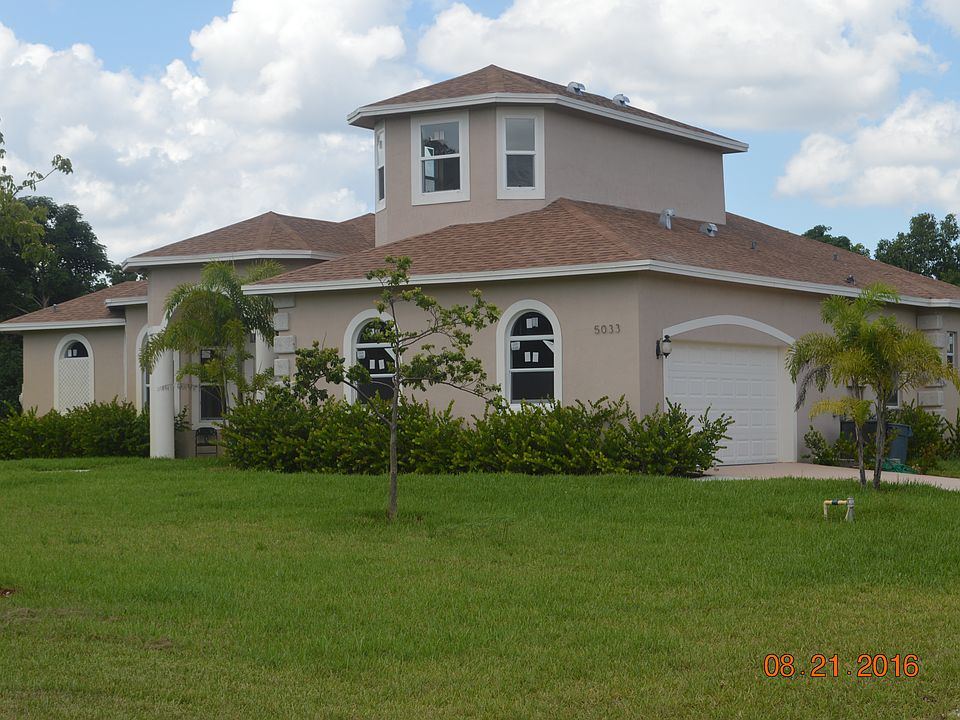 3 BR with Bonus Room & Bath