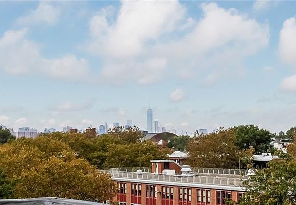 4th image of 440 Macdonough St APT 1