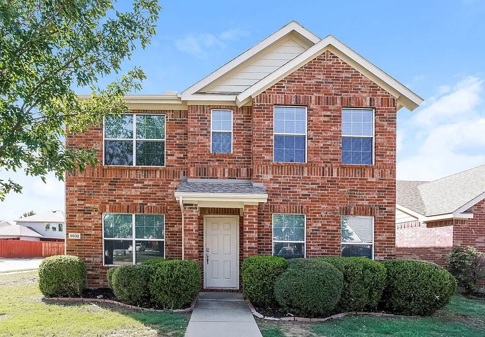 9032 Wild Rose Ln