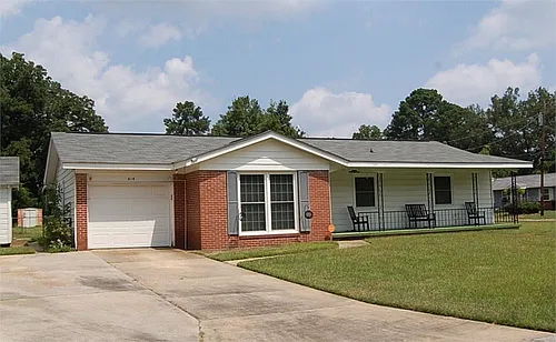 414 Sarah Dr Photo 1 414 Sarah Dr Photo 1