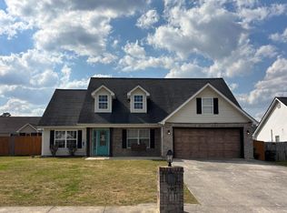 190 Bunker Dr, Rossville, GA 30741