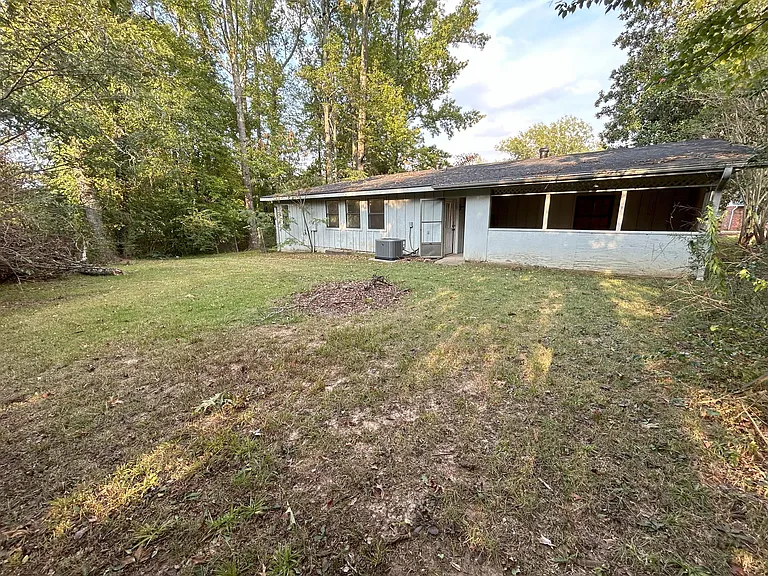 15 Carolyn Rd — Photo 14