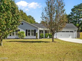 103 Ashbury Park Ln, Richlands, NC 28574