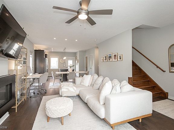 4th image of 29 Atterbury Blvd