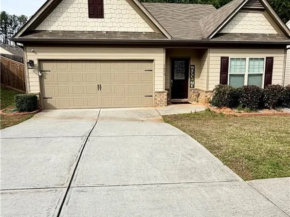 7377 Saint Peter Way, Fairburn, GA 30213