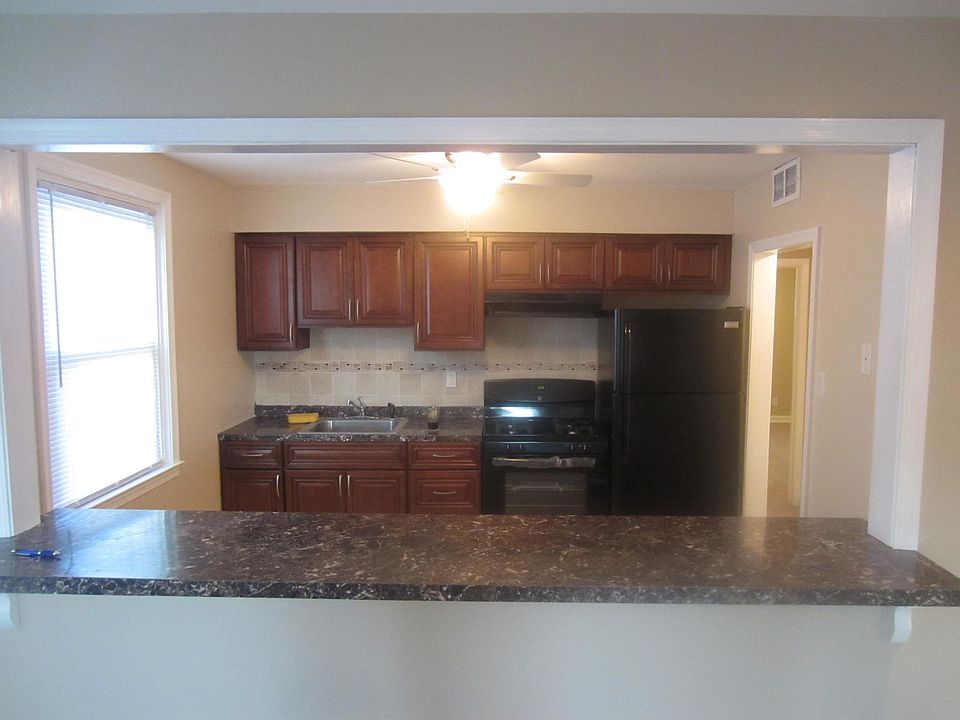 1st Floor Kitchen