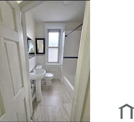 3553 Stouton St — Photo 8