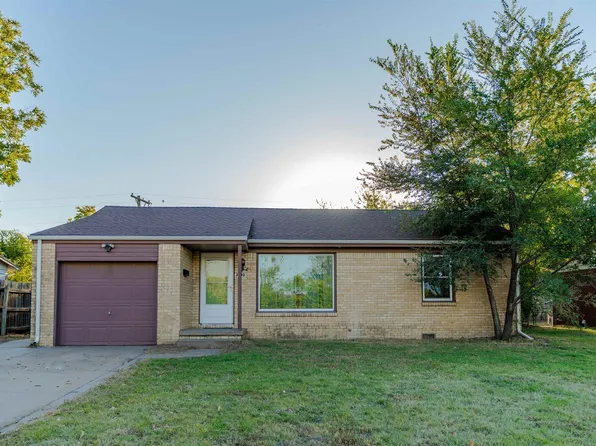 3340 S Washington Ave, Wichita, KS 67216
