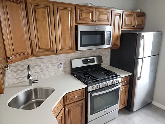 Rented by Old Brooklyn Real Estate Inc | media 8