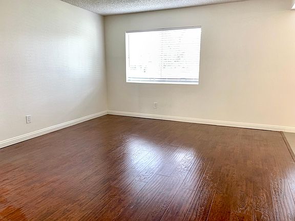 3rd image of 22407 Denker Ave APT 1