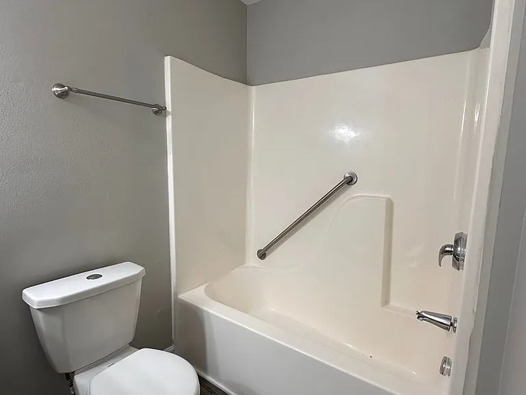 Rocky View Apartment Homes — Photo 134