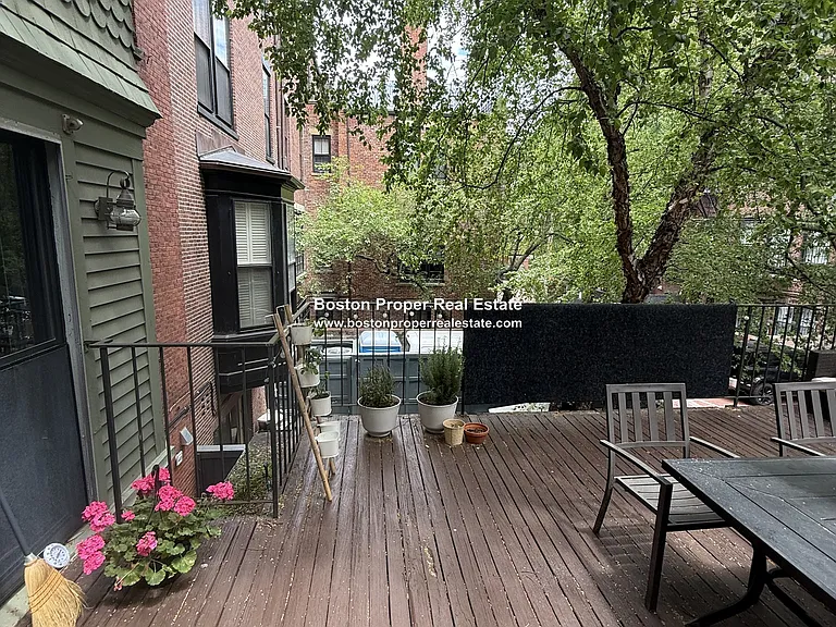 274 Marlborough St #2 — Photo 9